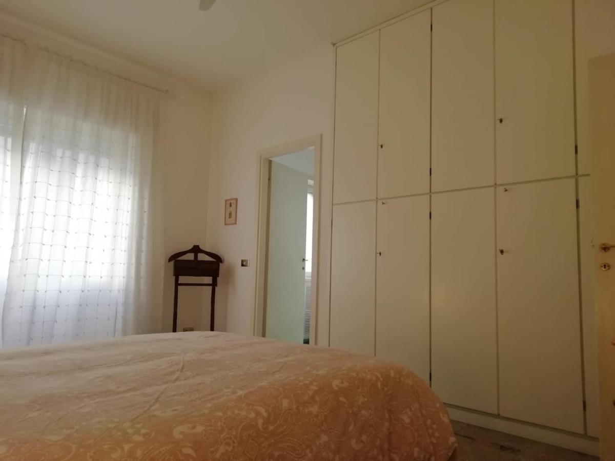Questa Casa Non E Un Albergo Ciu-Atr 9390-9 Róma Kültér fotó