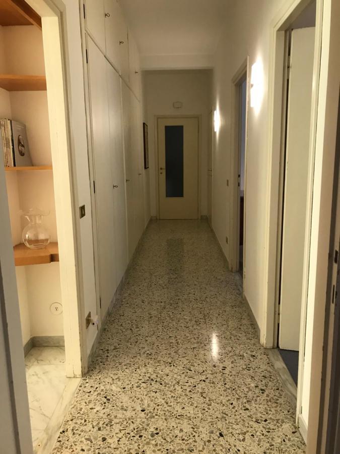 Questa Casa Non E Un Albergo Ciu-Atr 9390-9 Róma Kültér fotó